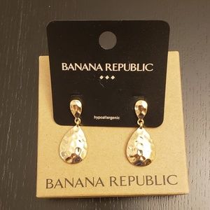 Banana Republic Hammered Teardrop Earrings